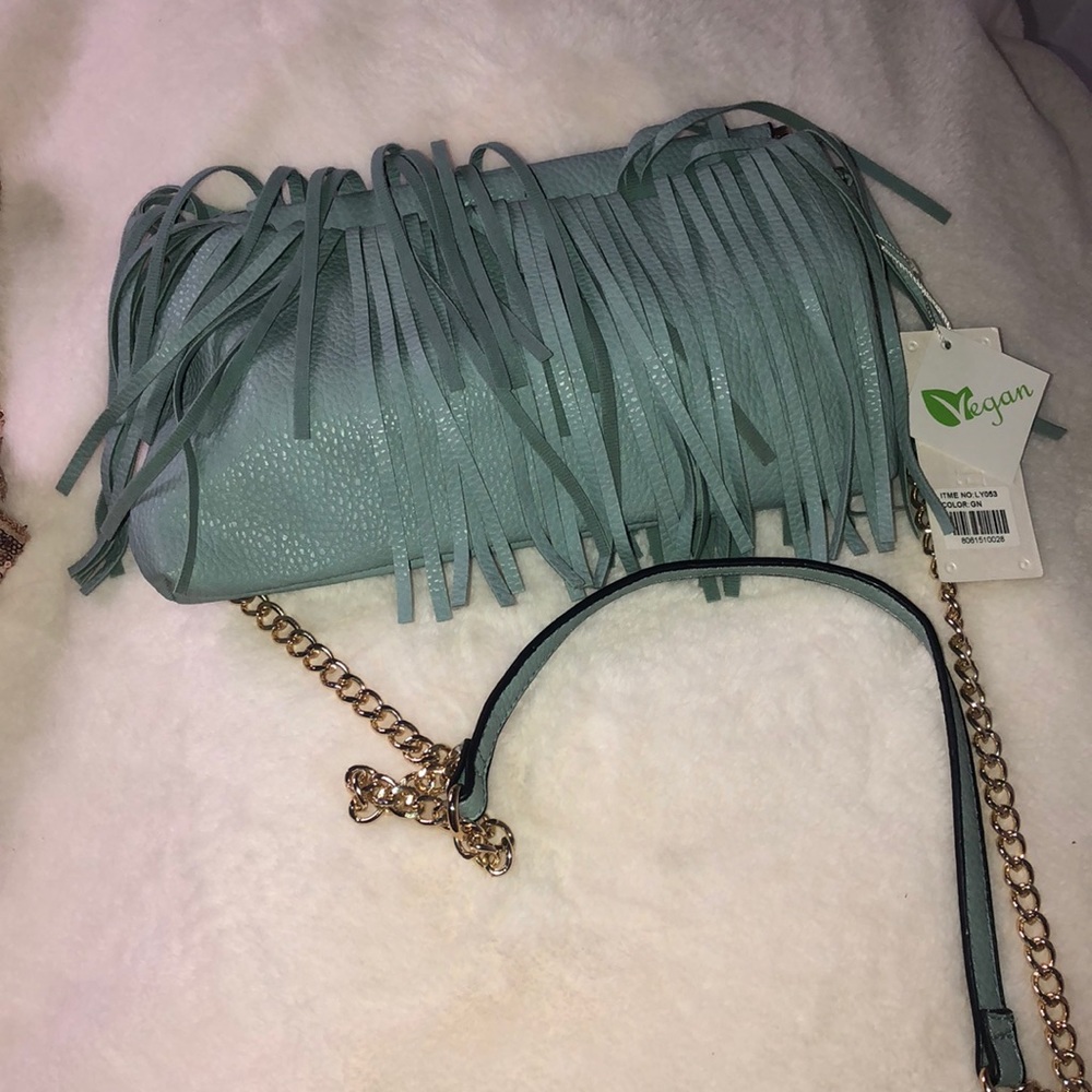 Blue clutch